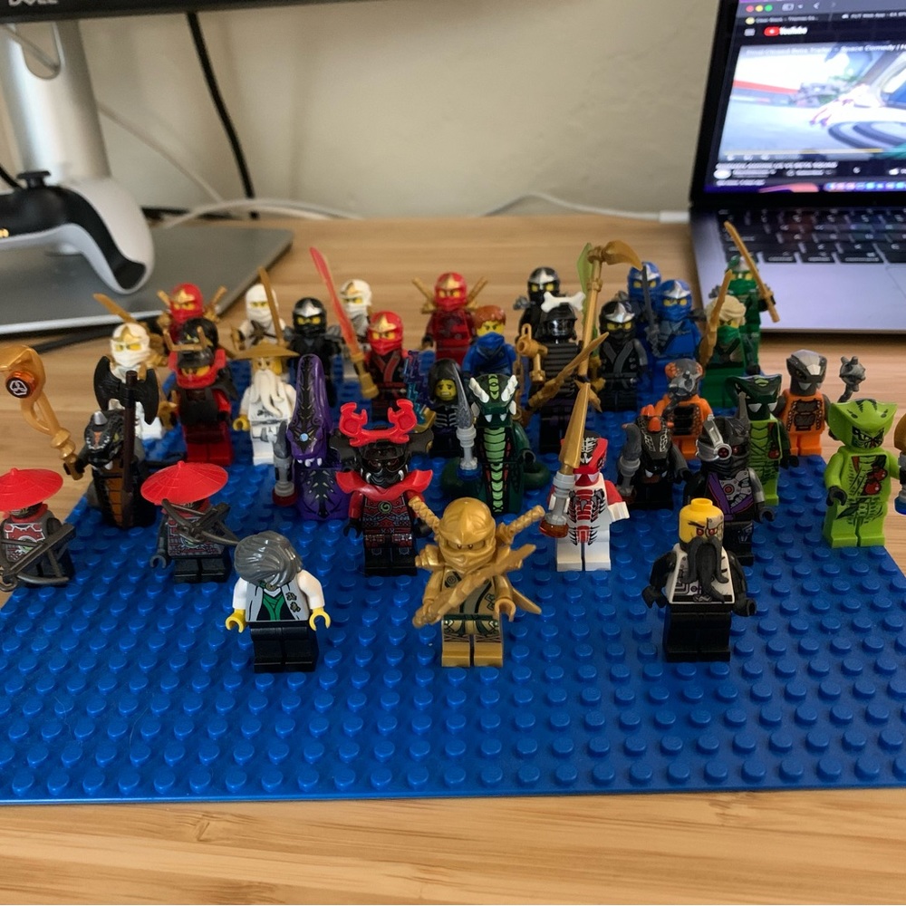 Lego Ninjago minifigs